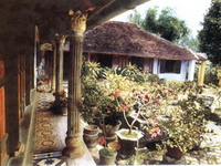 nharuongHue.jpg