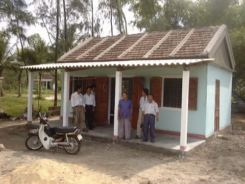 Existing house in Viet Nam strengthened against typhoons